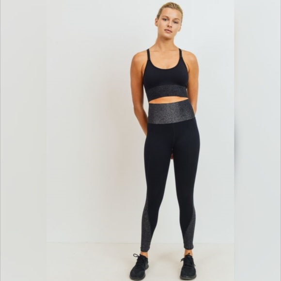 COPY - Glitter Infused Highwaist Seamless Leggings - Picture 6 of 8